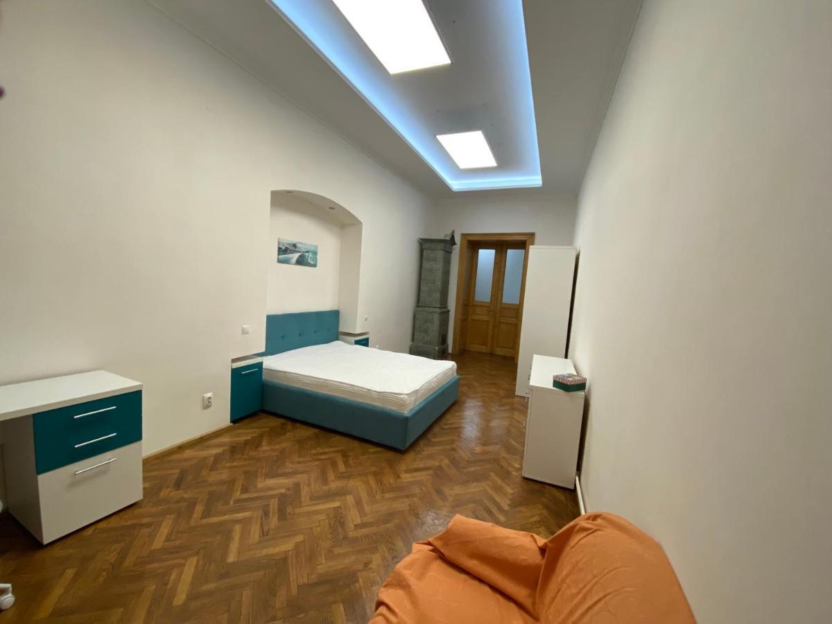 Centre Ville Apartment Cluj-Napoca Esterno foto